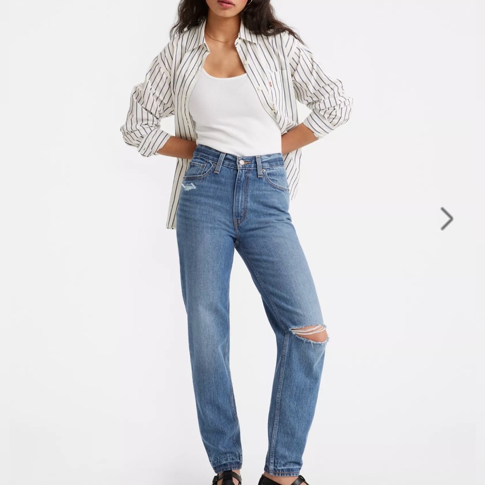 Levi's 80s Mom Jeans